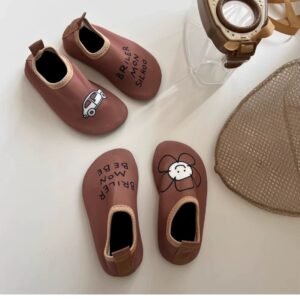 沙灘涉水防滑速乾鞋