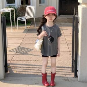 韓系貓咪插圖上衣