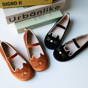 金絲絨貓咪鈴鐺娃娃鞋